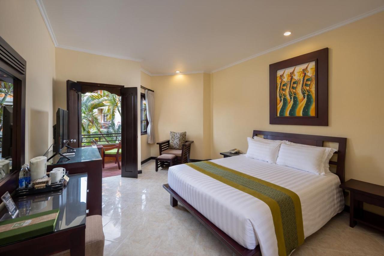 Adi Dharma Hotel Kuta Кута Экстерьер фото