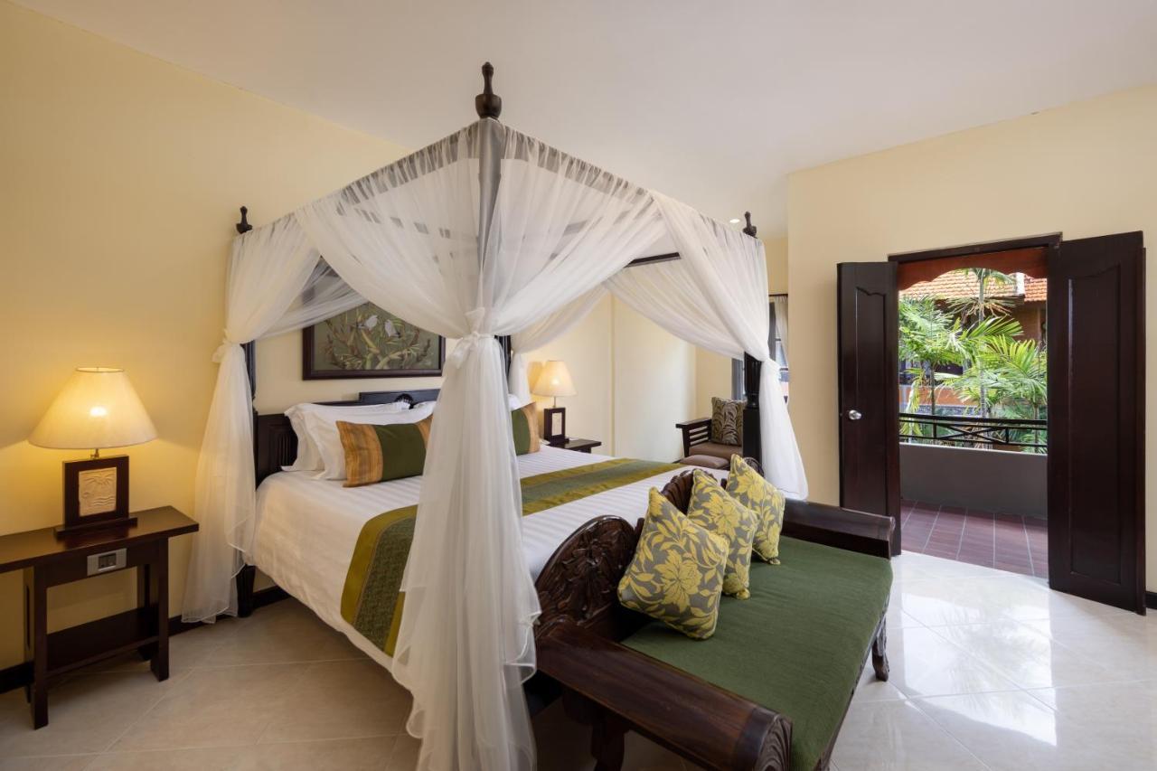 Adi Dharma Hotel Kuta Кута Экстерьер фото