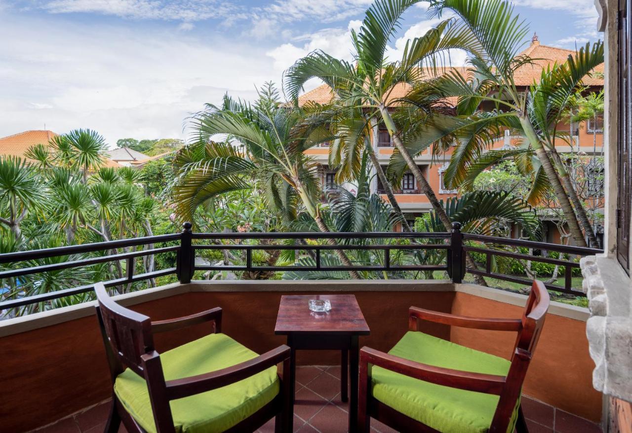 Adi Dharma Hotel Kuta Кута Экстерьер фото